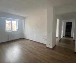 Apartament de vânzare 4 camere, în Oradea, zona Calea Aradului