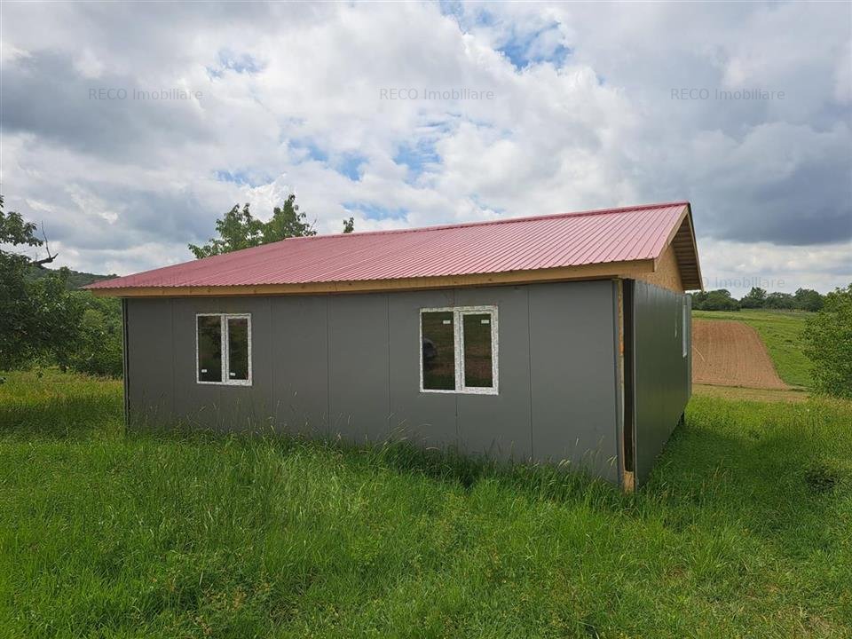 Casa pe structura metalica si teren de 1200mp
