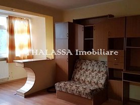 Apartament de vânzare 2 camere, în Galati, zona Micro 20