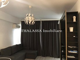 Apartament de închiriat 3 camere, în Craiova, zona Central