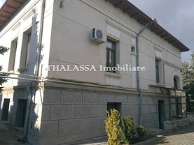 Casa de închiriat 4 camere, în Craiova, zona Ultracentral
