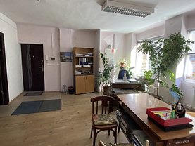 Apartament de vanzare 3 camere, în Timisoara, zona P-ta Unirii