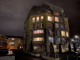 Apartament de vânzare 2 camere, în Braşov, zona Răcădău