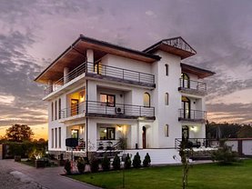 Casa de vânzare 14 camere, în Gulia