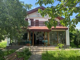 Casa de vânzare 3 camere, în Gulia