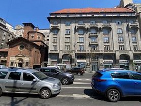 Închiriere spaţiu comercial