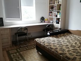 Apartament de vânzare 3 camere în Iasi, Zimbru