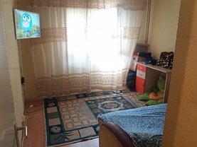 Apartament de vânzare 3 camere, în Iaşi, zona Metalurgie
