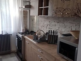 Apartament de vânzare 2 camere, în Iaşi, zona Podu Roş