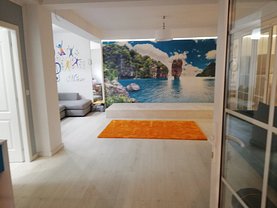 Închiriere spaţiu comercial