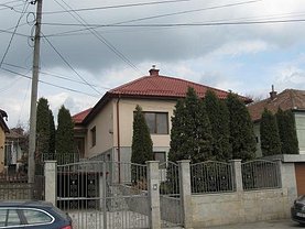 Casa de vanzare 8 camere, în Cluj-Napoca, zona Dambul Rotund