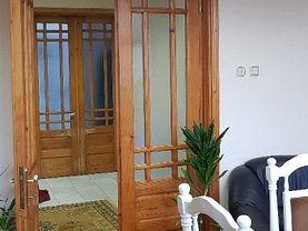 Casa de vânzare 4 camere, în Constanţa, zona Tomis I