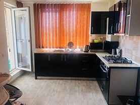 Apartament de vânzare 3 camere, în Bucuresti, zona Rahova