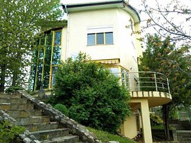 Casa de vânzare 7 camere, în Ganeasa