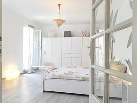 Casa de închiriat 3 camere, în Bucureşti, zona P-ţa Victoriei