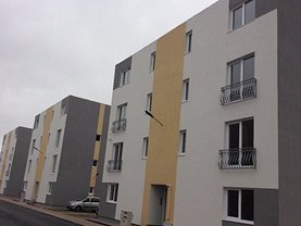 Apartament de vânzare 3 camere, în Bucuresti, zona Chitila
