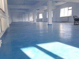 Închiriere spaţiu industrial