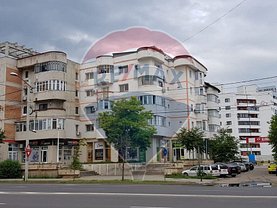 Vânzare spaţiu comercial