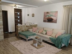 Casa de închiriat 4 camere, în Dumbrăviţa