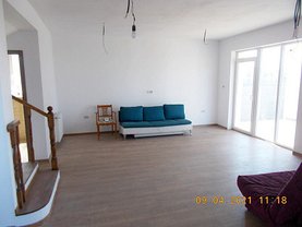 Casa de vânzare 4 camere, în Dumbrăviţa