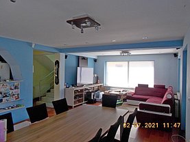 Casa de vânzare 5 camere, în Timişoara, zona Plopi