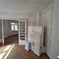 Apartament de vânzare 4 camere, în Bucureşti, zona Decebal