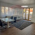 Apartament de vânzare 3 camere, în Bucuresti, zona Damaroaia