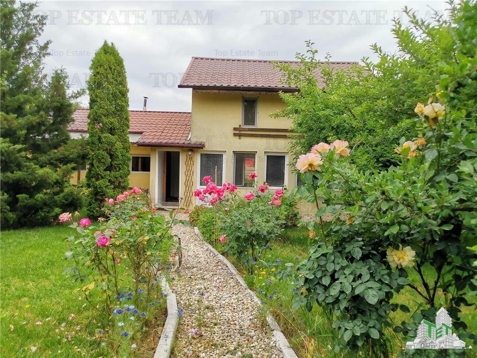 Casa de vanzare