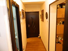 Apartament de vânzare 4 camere, în Bucuresti, zona Drumul Taberei