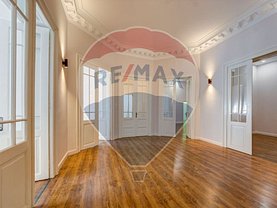Apartament de vânzare sau de închiriat 6 camere, în Bucuresti, zona Universitate