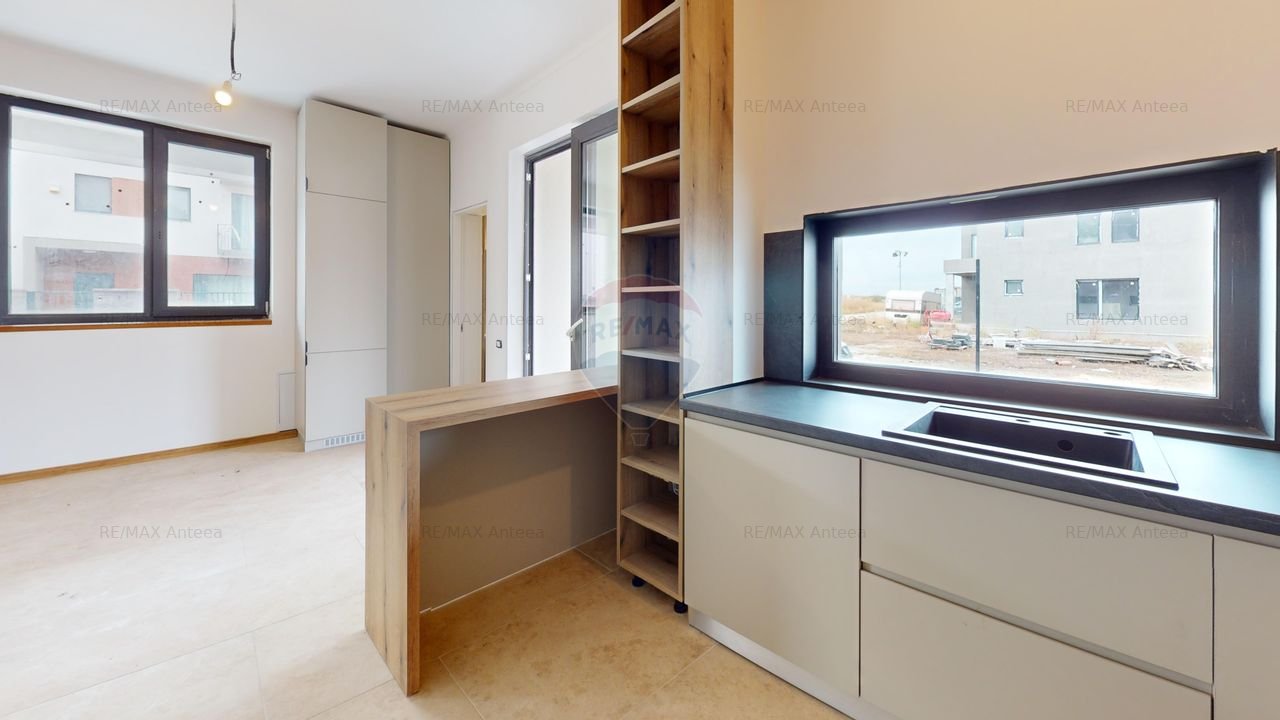 Apartament nr 4/nr 15 cu curte, pompa caldura, piscina incalzita