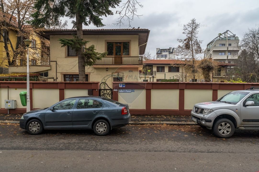 Refugiu elegant in inima Bucurestiului - Proprietate cu suflet