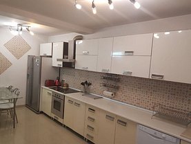 Casa de vânzare 5 camere, în Bucuresti, zona Bucurestii Noi
