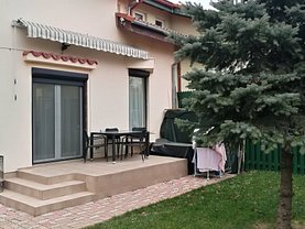 Casa de vânzare 3 camere, în Constanţa, zona Boreal