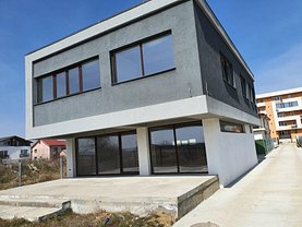 Casa de vânzare 5 camere, în Mamaia-Sat, zona Central