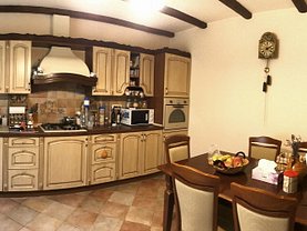 Casa de vânzare 5 camere, în Timisoara, zona Braytim