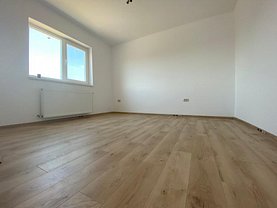 Casa de vânzare 2 camere, în Moşniţa Nouă