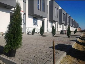 Casa de vânzare 3 camere, în Timişoara, zona Girocului
