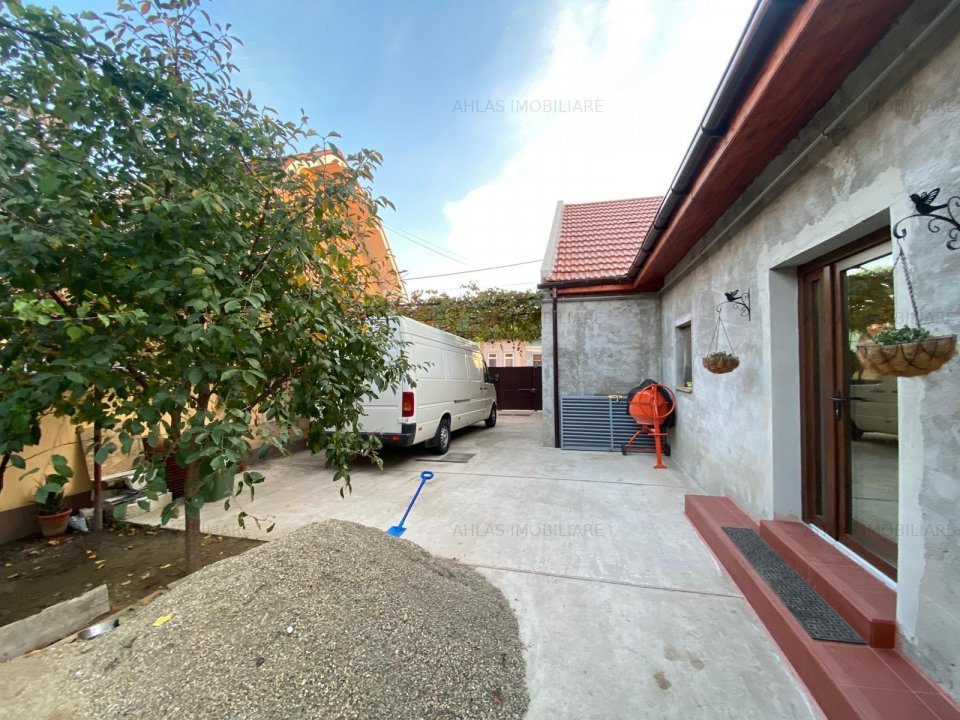 Casa individuala, situat in zona Brancoveanu - Fratelia - imaginea 1