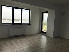 Apartament de vânzare 3 camere, în Bucureşti, zona Crângaşi