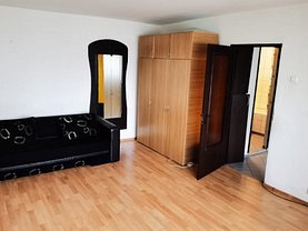 Garsonieră de vânzare, în Bucureşti, zona Dristor
