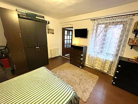 Casa de vânzare 3 camere, în Bucureşti, zona Grozăveşti