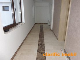 Apartament de vânzare 3 camere în Bistrita, Sud