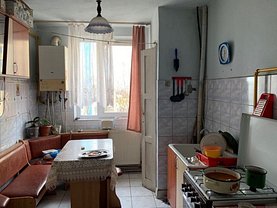Apartament de vânzare 2 camere în Baia Mare, Decebal