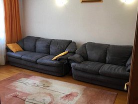 Apartament de vânzare 3 camere, în Mangalia, zona Central