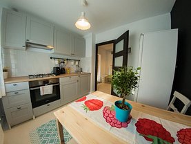 Apartament de închiriat 3 camere, în Bucureşti, zona Tineretului