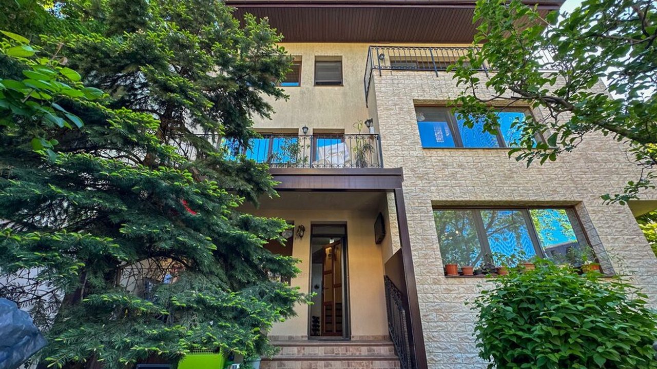 Vila individuala langa Parc , Titan IOR, LIFT, Constructie noua | Acces Privat