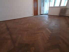 Apartament de vânzare 3 camere, în Bucureşti, zona Drumul Taberei