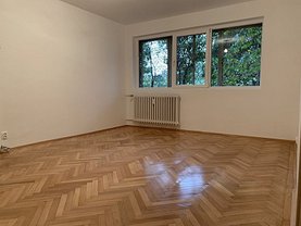 Apartament de vânzare 3 camere, în Bucuresti, zona Drumul Taberei
