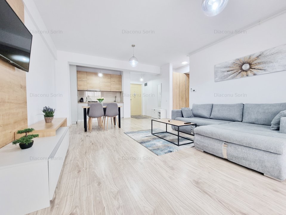 Apartamentul care vede dublu... lacul si marea.